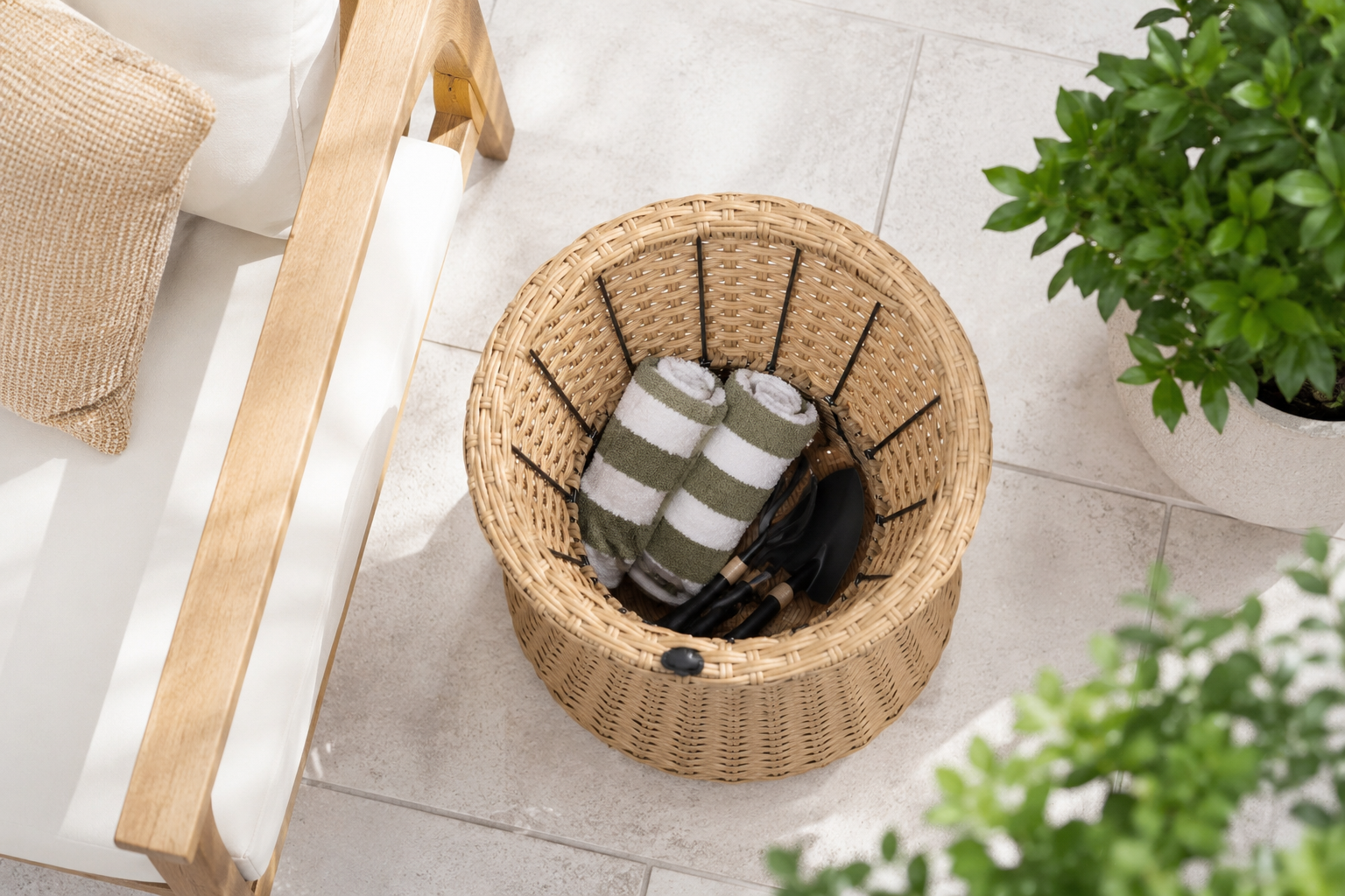 SOLHOME Natural Rattan Side Table with Wood Lid – Wicker Accent Stool with Steel Frame for Indoor & Outdoor Spaces, 14.2"