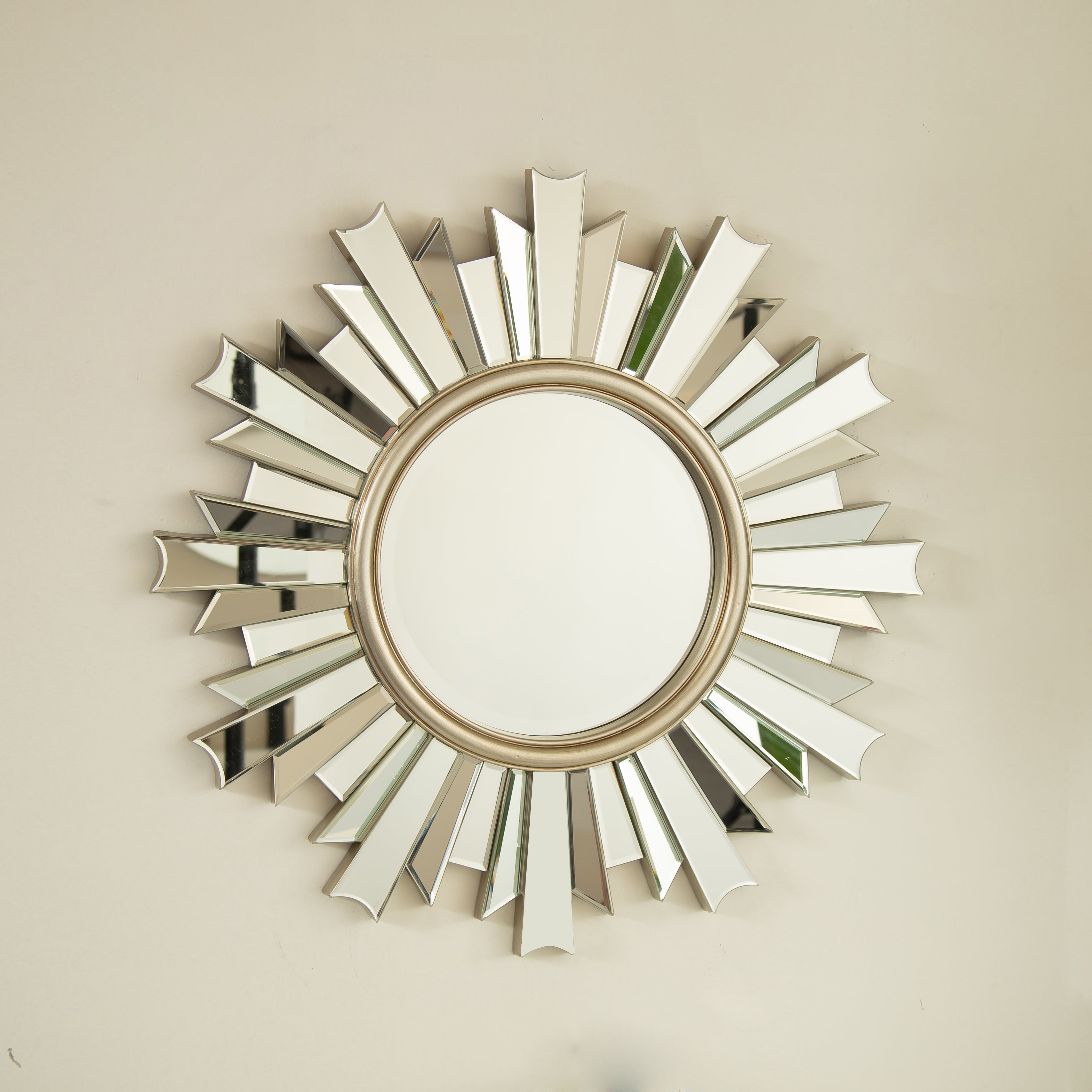 HenGis Sunburst-Shaped Decorative Mirror, 24.8'' Diameter